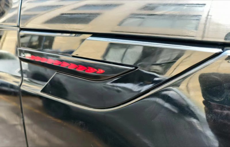 For  Range rover sport 2023-  Modified fender vent and fog lamp cover with lights kit